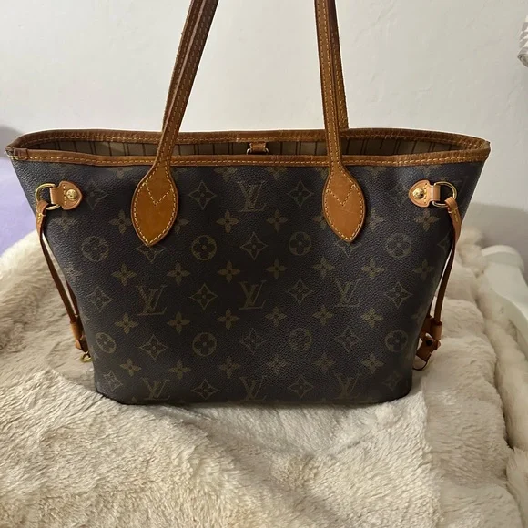 Louis Vuitton Monogram Brown Tote Bag - Picture 2 of 10